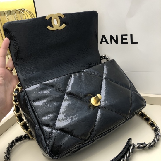  Black 19 Handbag AS1160 Size:16 × 26 × 9 cm 
