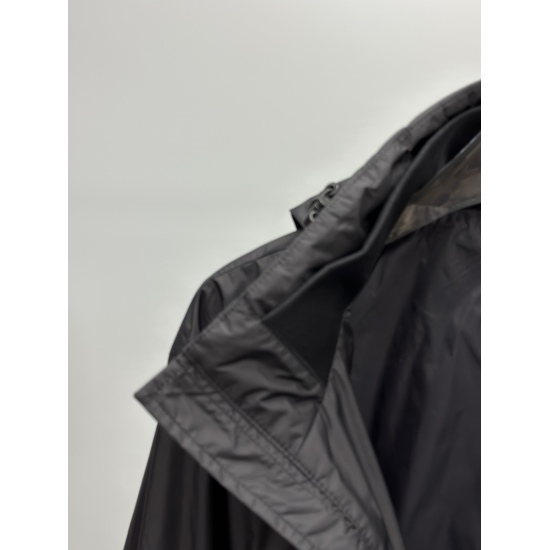 Moncler 24 Spring Hidden Hat Nylon Stand-up Collar Jacket for Men/women