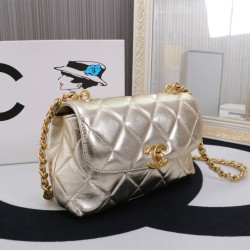 Chanel new thick chain messenger bag shoulder bag crossbody
