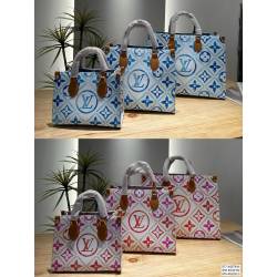 LV Tote is versatile and practical, can be sweet or salty, cool and sassy.